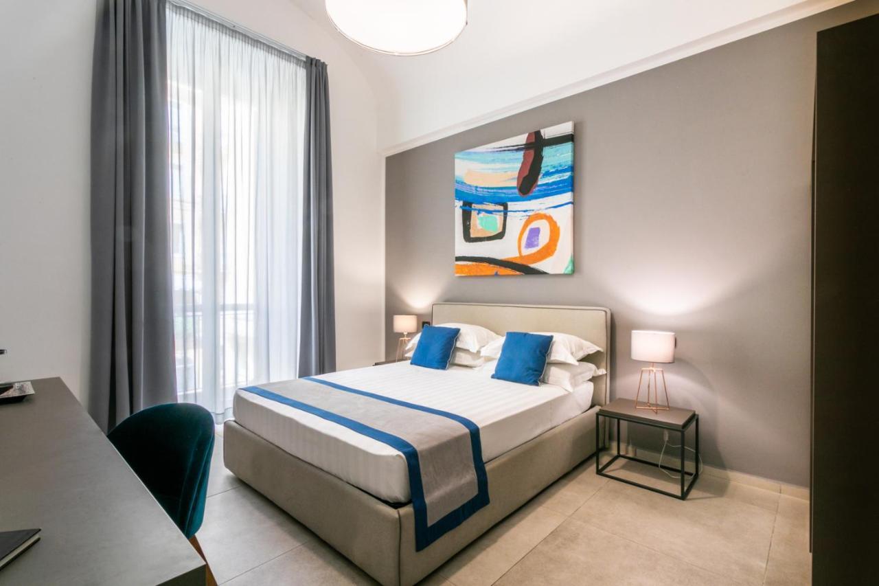 Bespoke Roma Suites מראה חיצוני תמונה