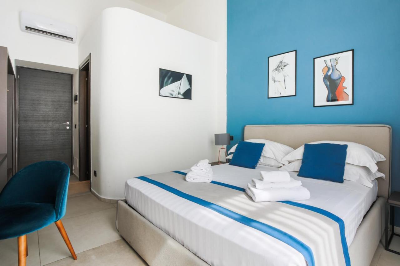 Bespoke Roma Suites מראה חיצוני תמונה