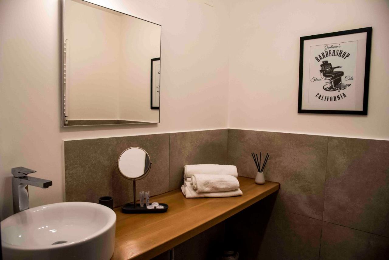 Bespoke Roma Suites מראה חיצוני תמונה