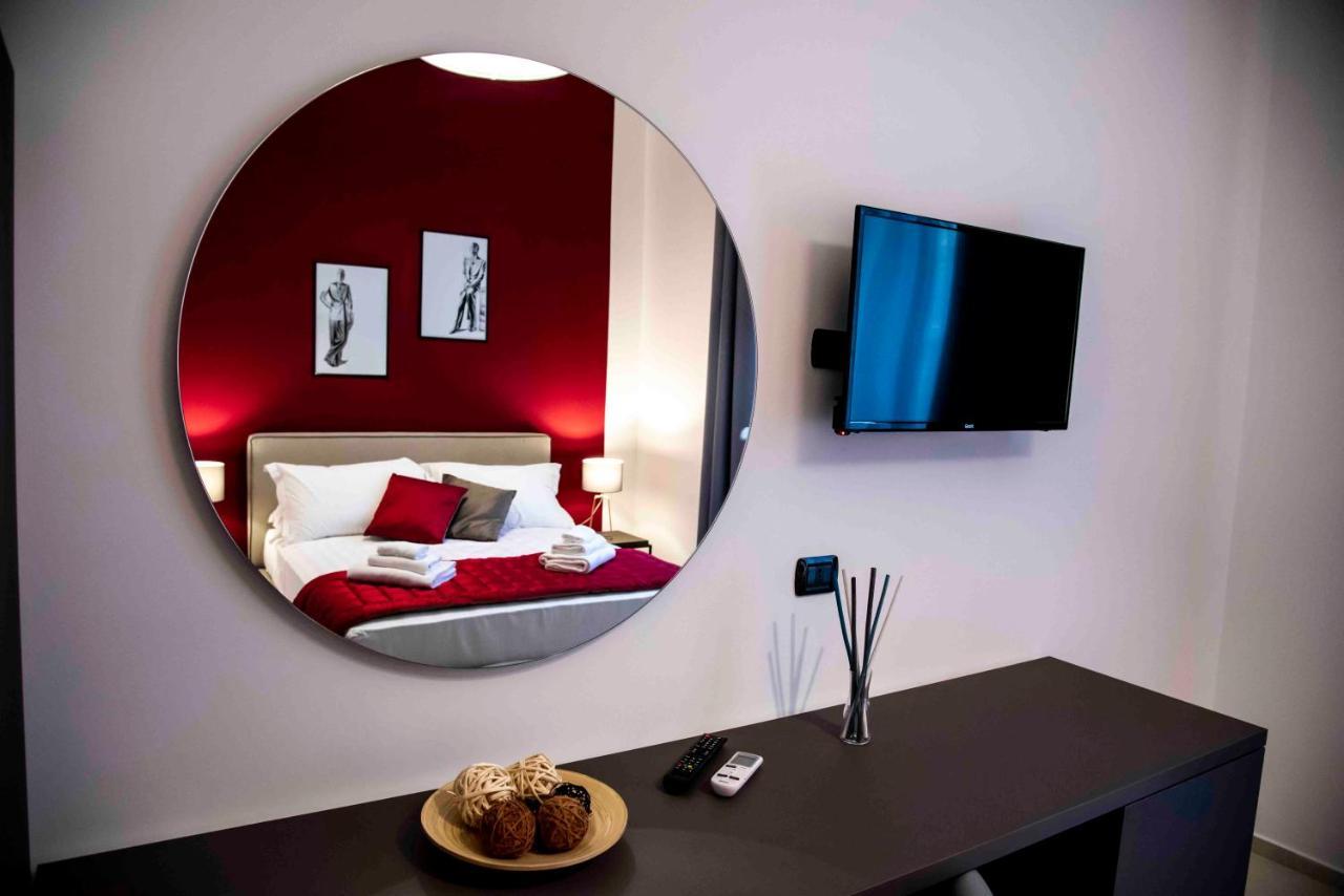 Bespoke Roma Suites מראה חיצוני תמונה