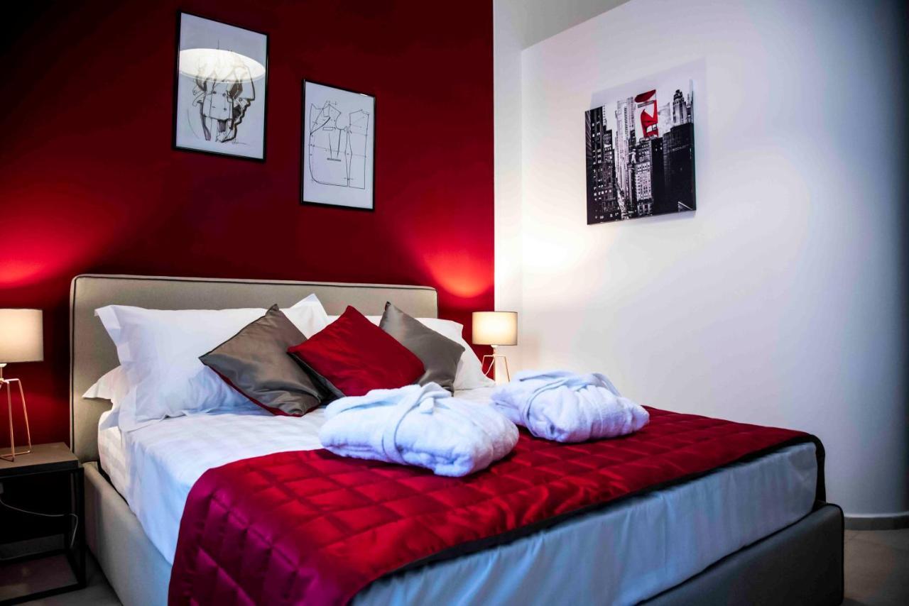 Bespoke Roma Suites מראה חיצוני תמונה